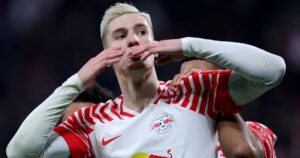 Gary Neville chỉ trích bốn cầu thủ Manchester United