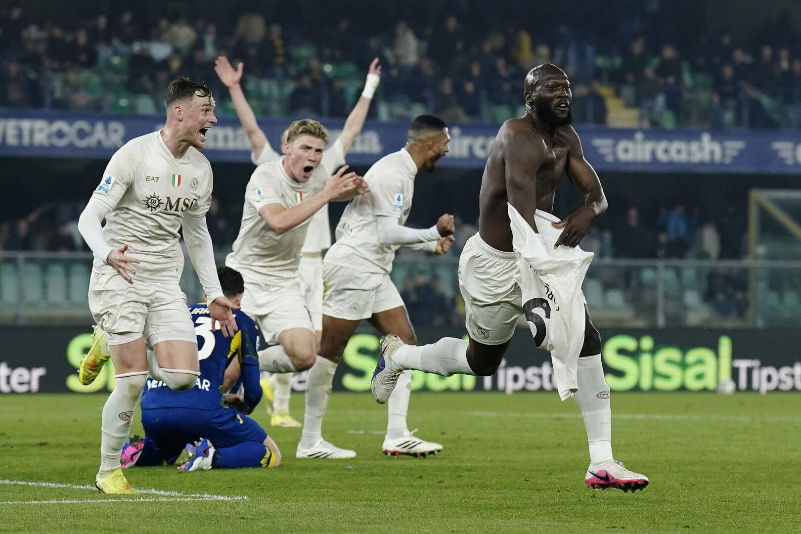 Nước mắt Lukaku: Bàn Thắng Phút 90+6 & Sự Giải Thoát Sau 281 Ngày Giông Bão